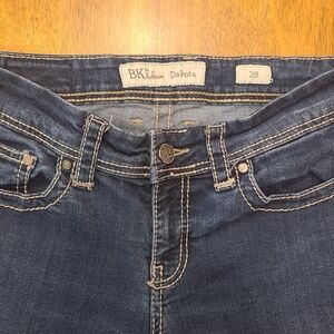 BKE Dakota Low-Mid Rise Dark Wash Womens Cropped Capri Jeans Size 28